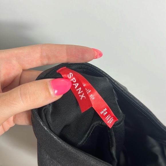 SPANX Faux Leather Moto Leggings Black Size M - Picture 7 of 13